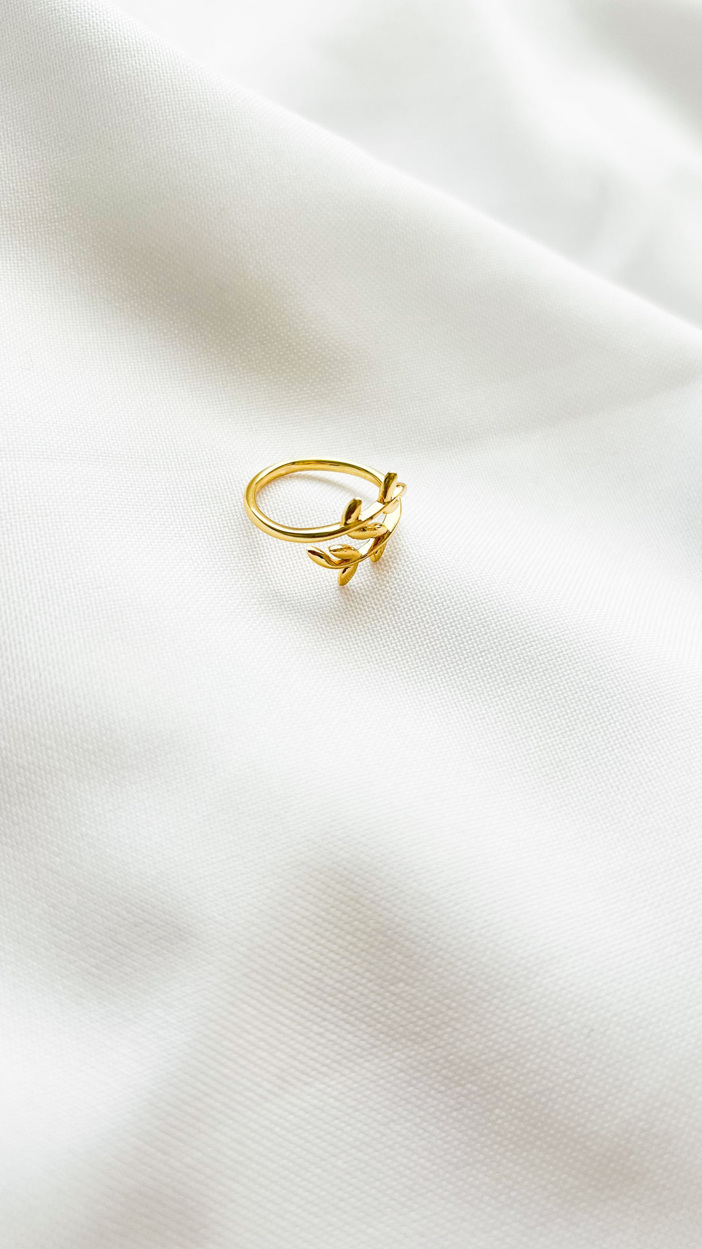 Anillo Dalia