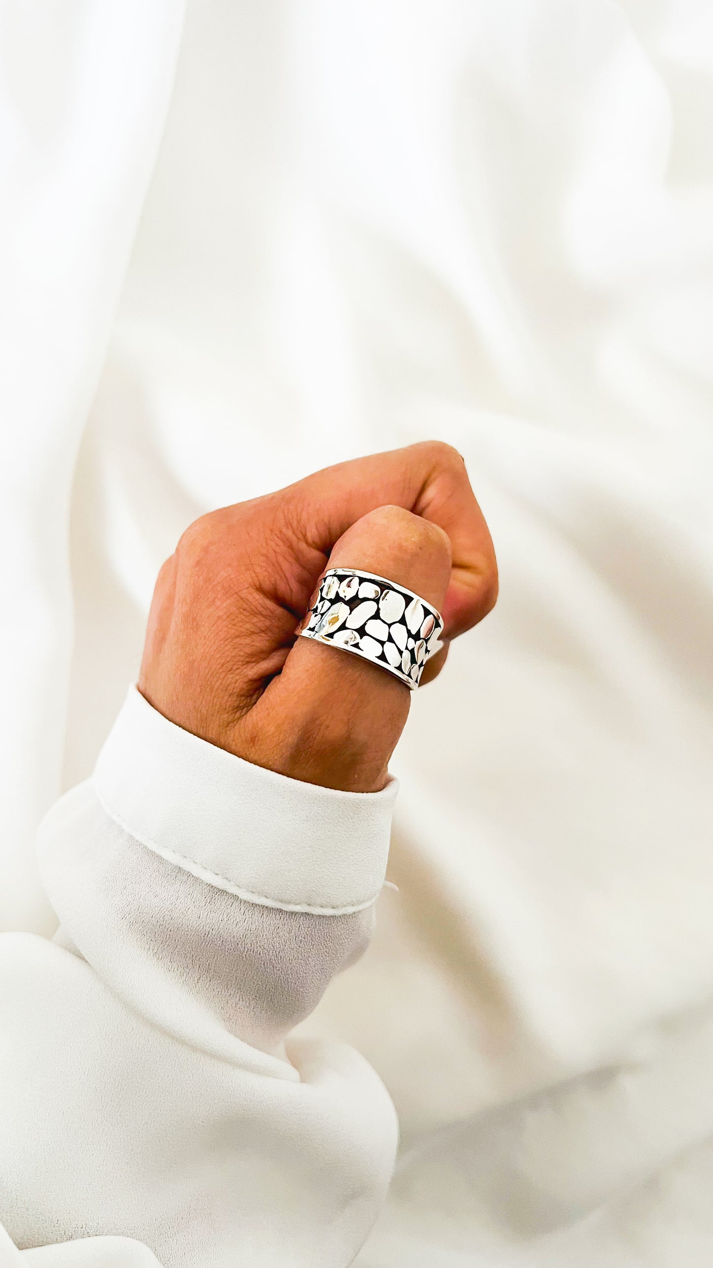 Anillo Nua