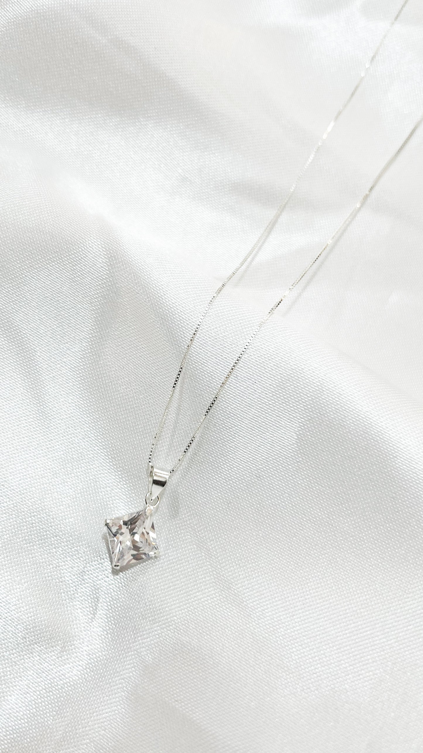 Collar punto de luz