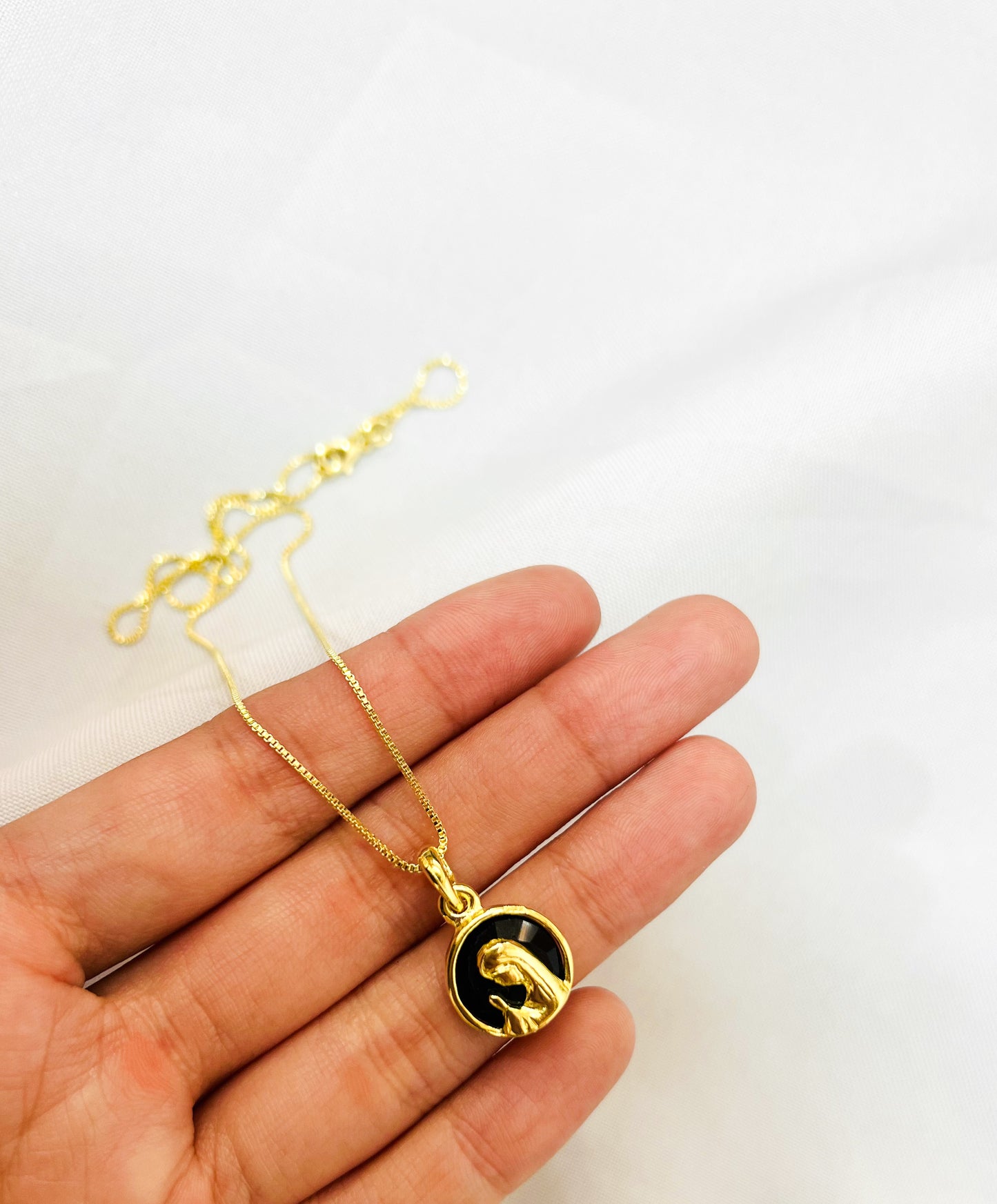Collar Virgen Niña
