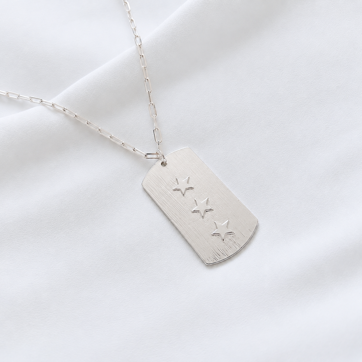 Collar placa estrella
