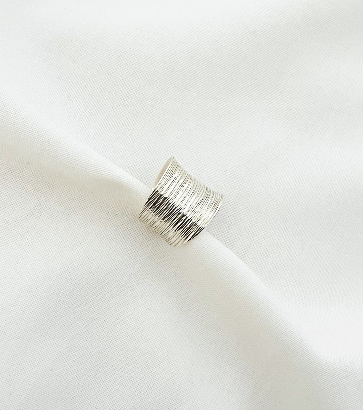 Anillo Grand