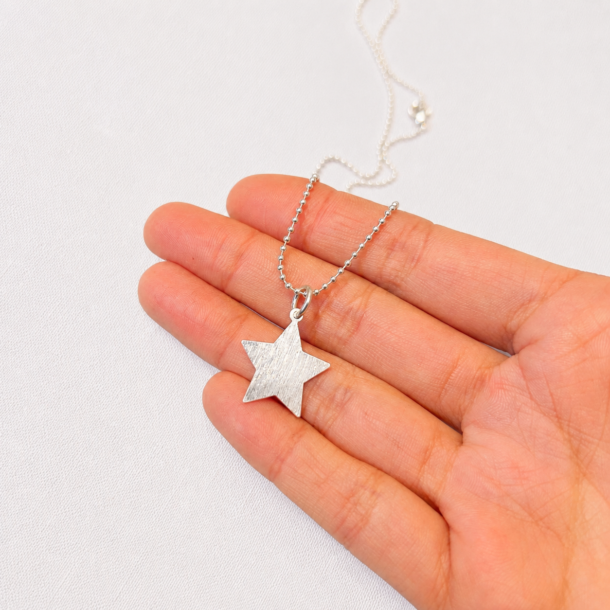 Collar estrella