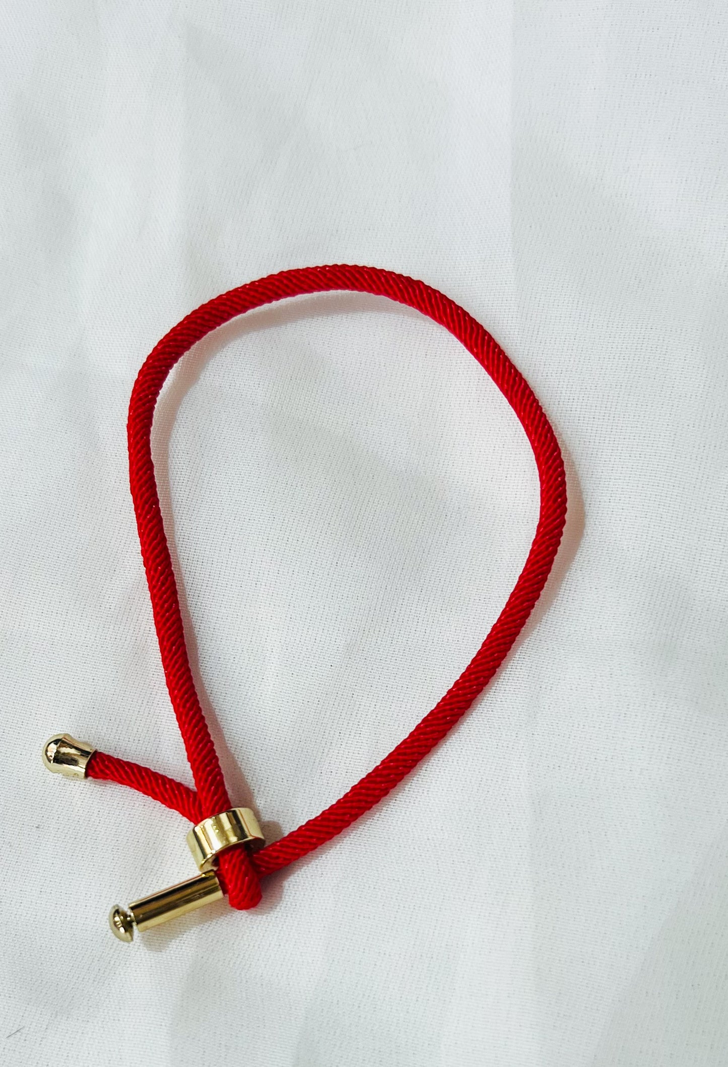Pulsera roja cordón