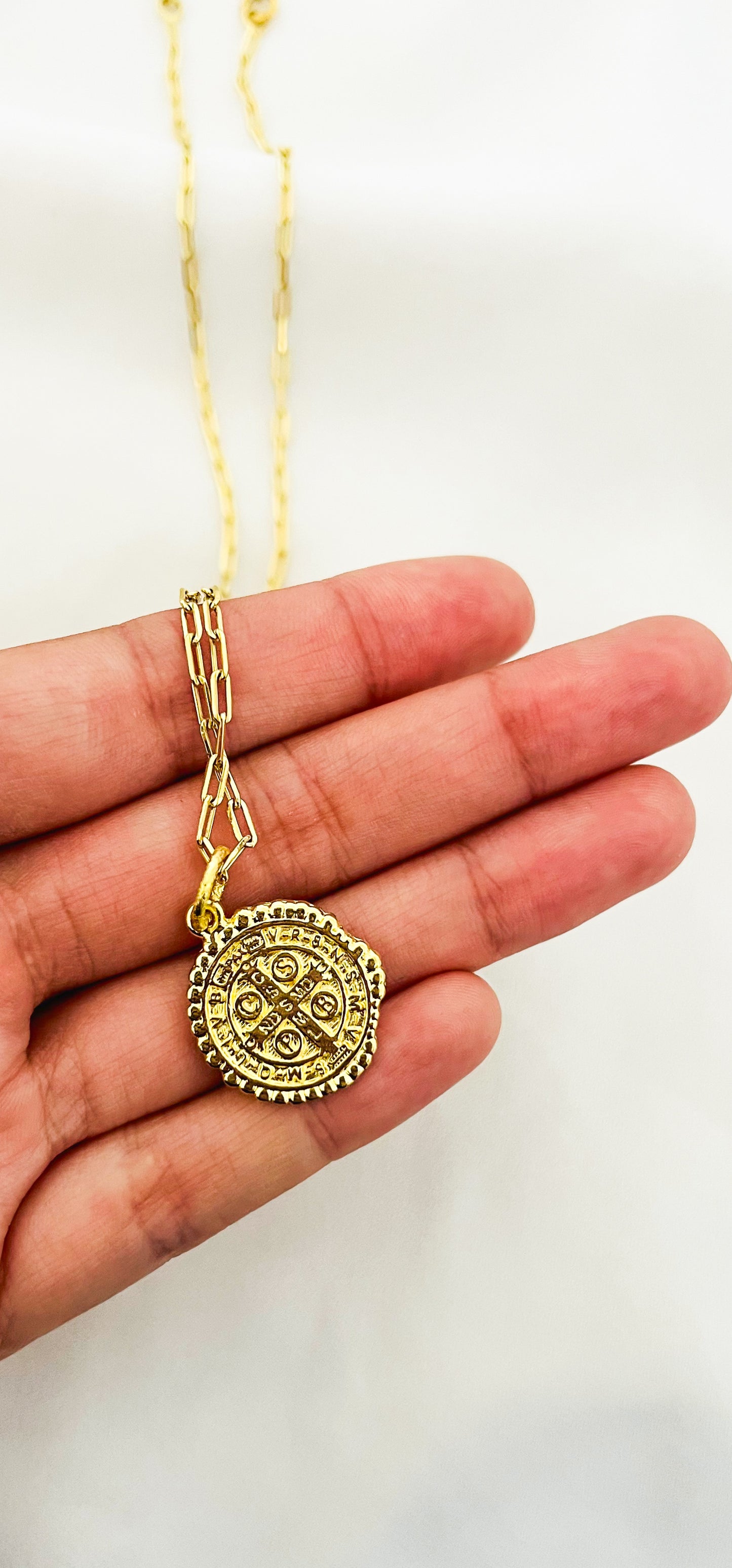 Collar San Benito