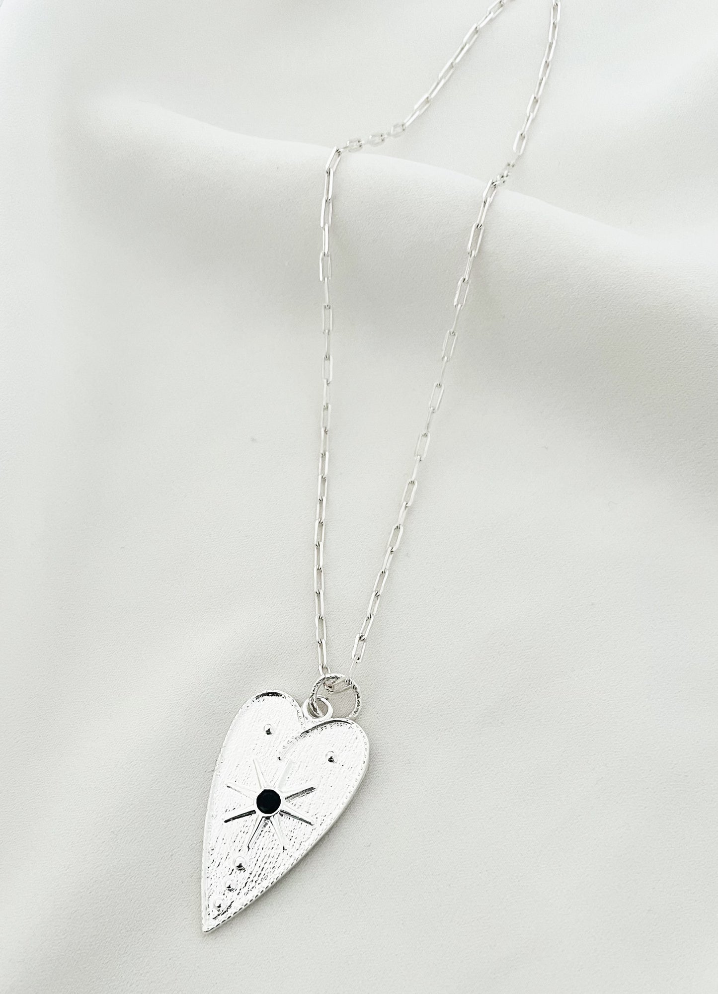 Collar corazón