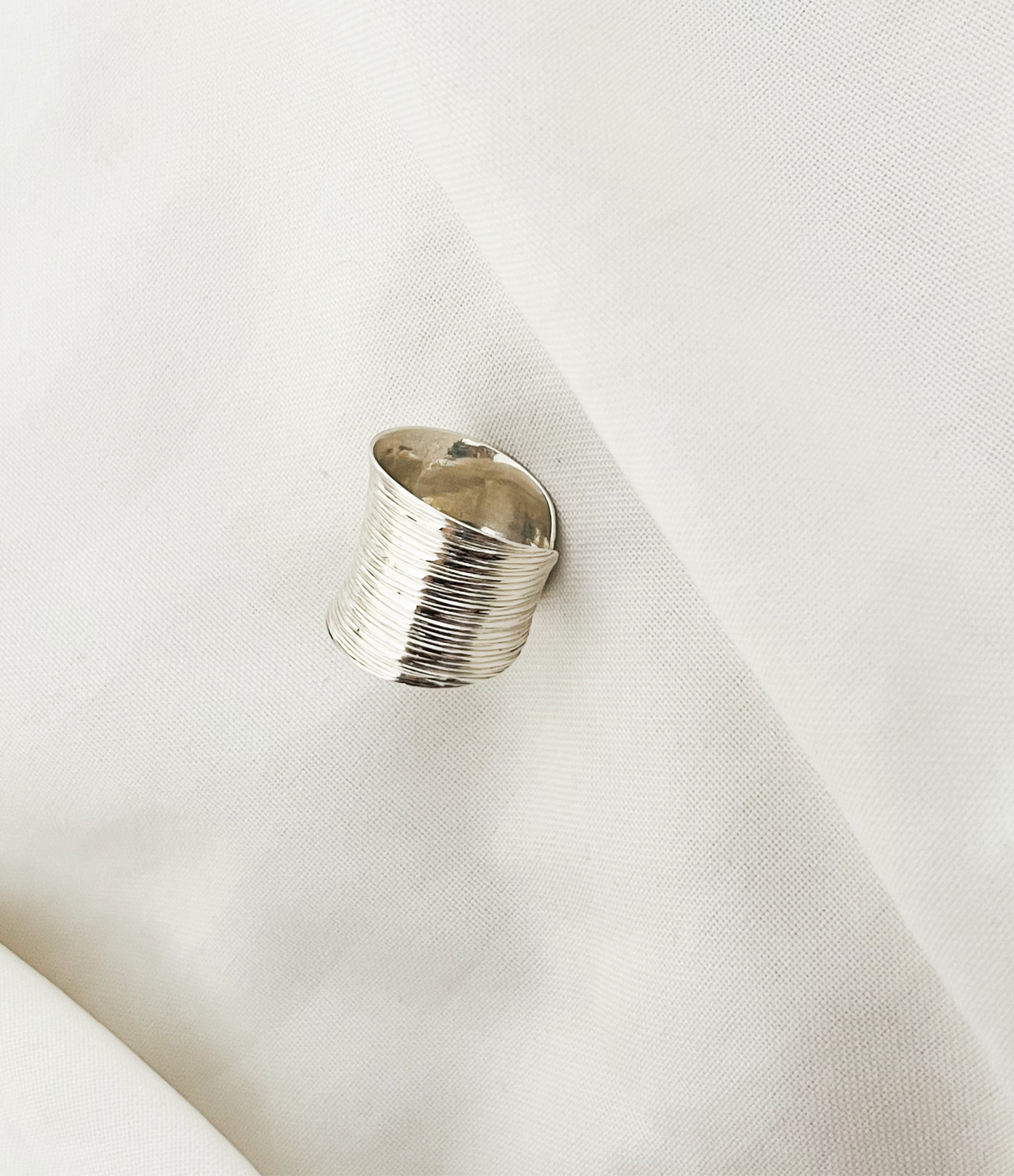 Anillo Grand