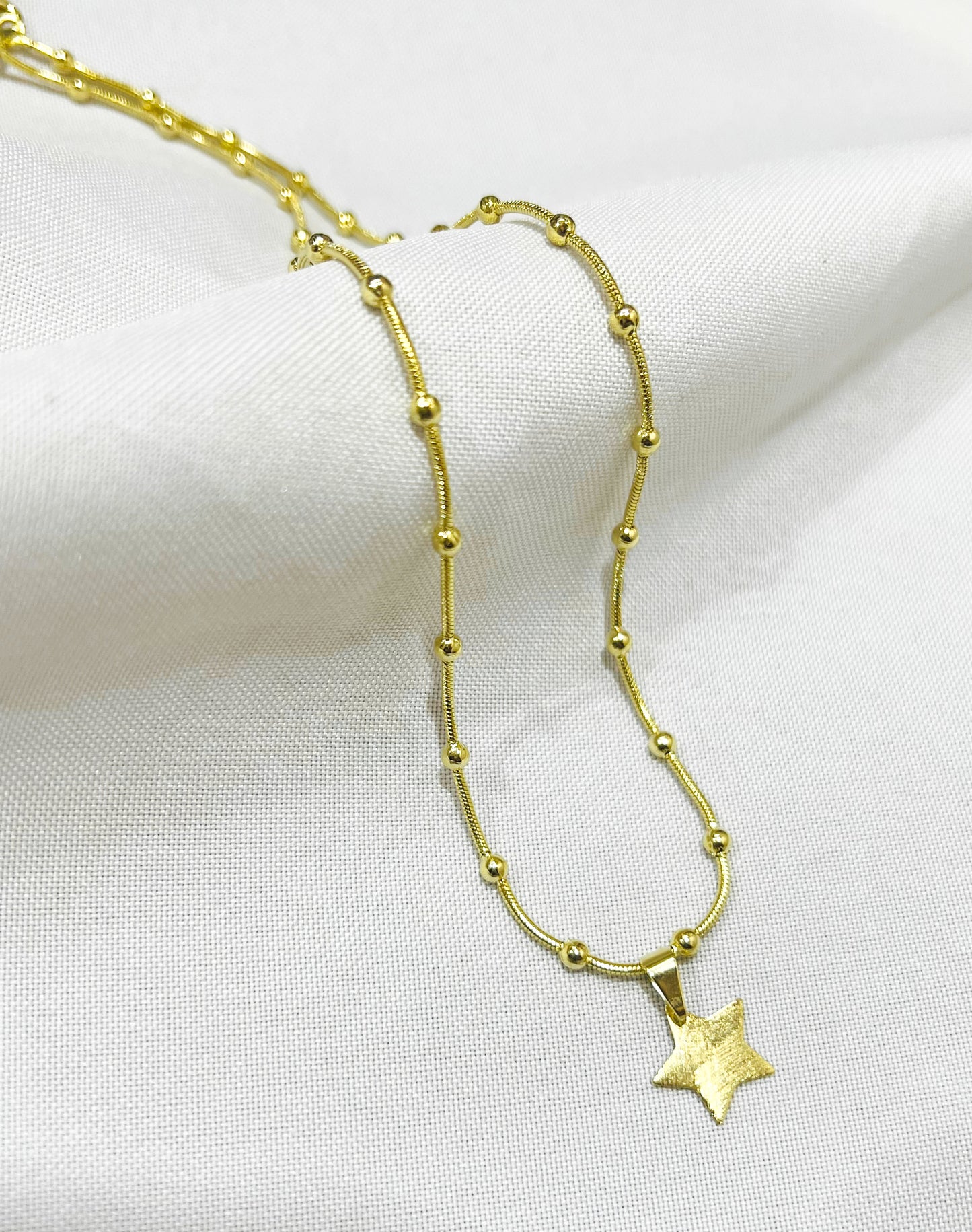 Collar mini estrella