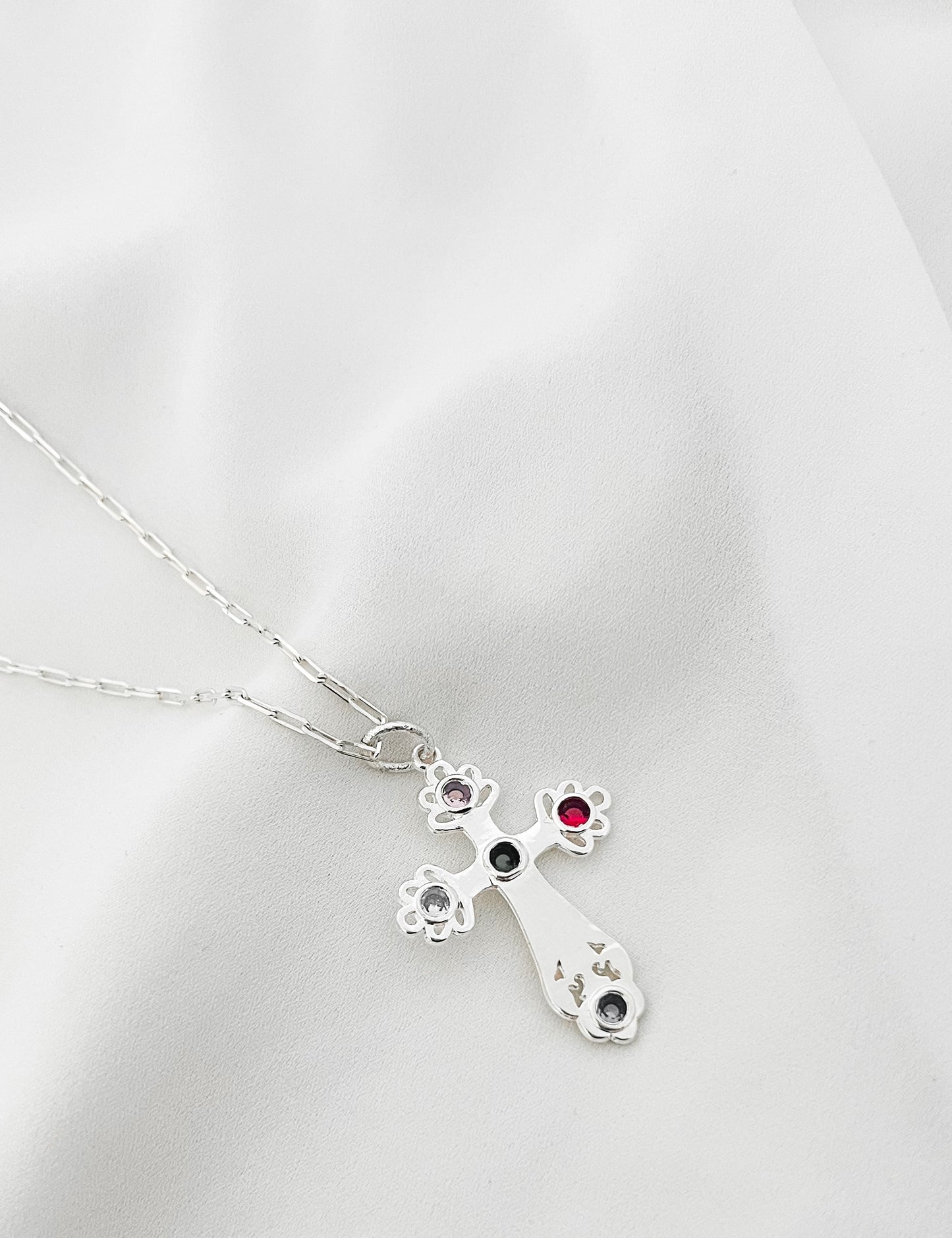 Collar Cruz circones