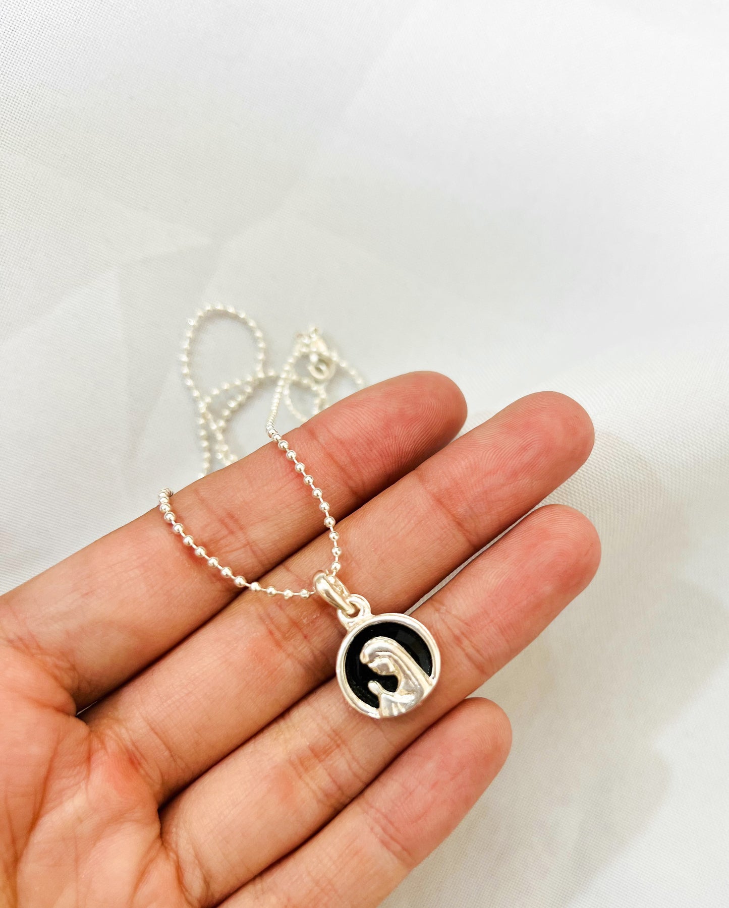 Collar Virgen Niña 101