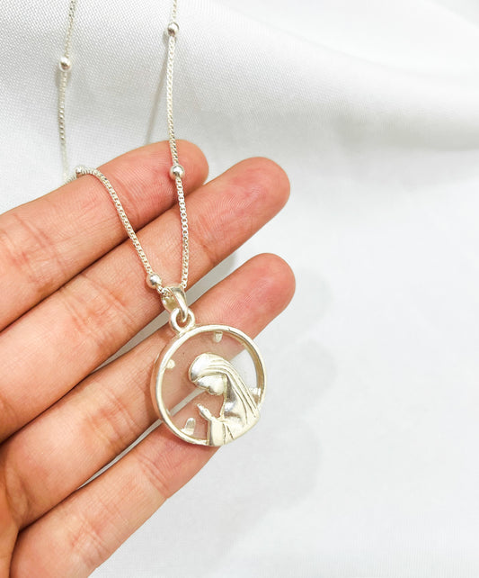 Collar Virgen Niña