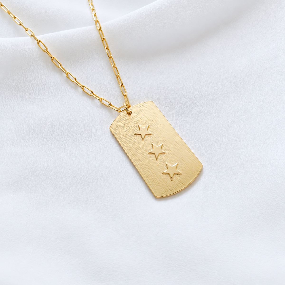 Collar placa estrella