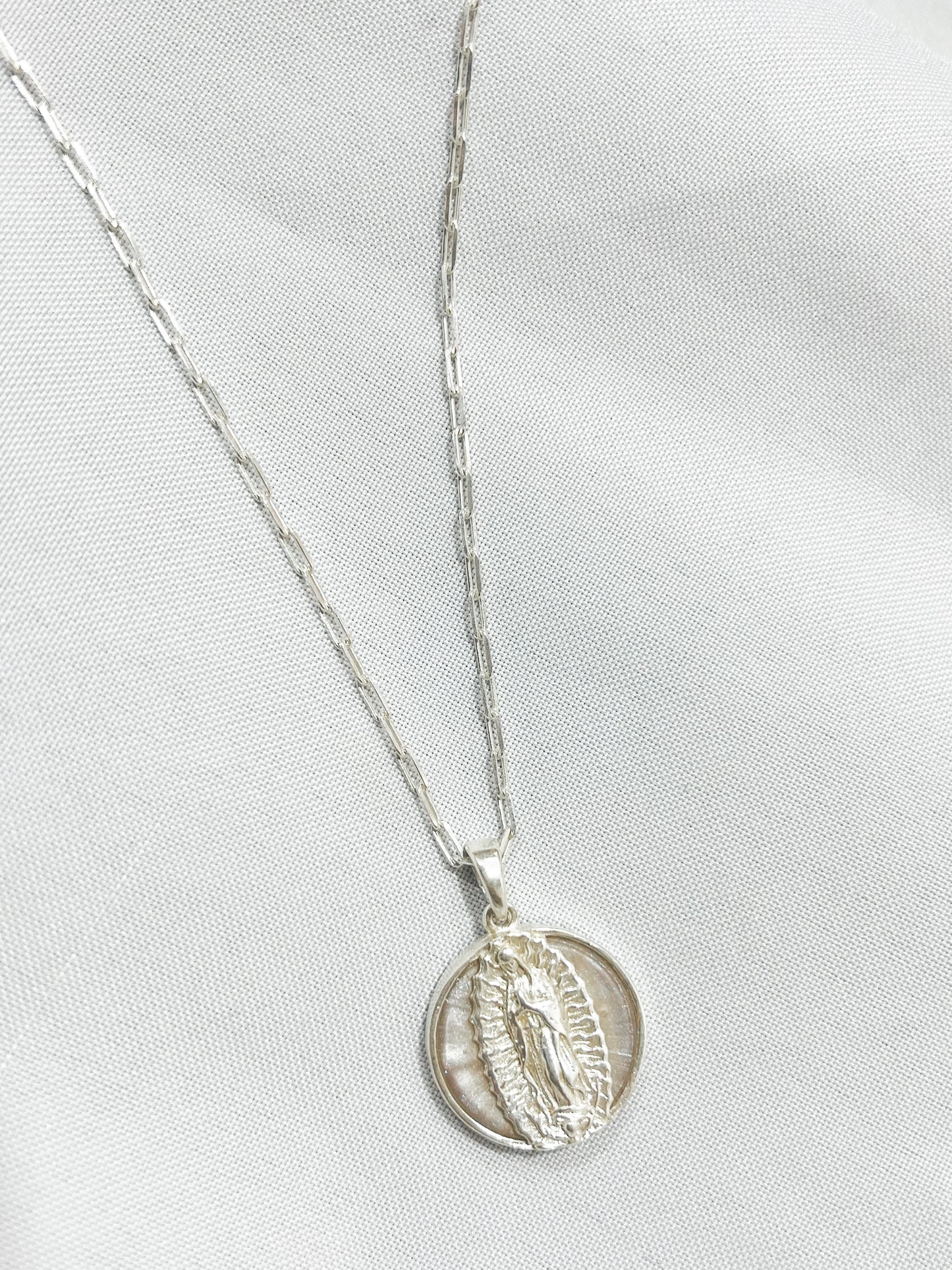 Collar Virgen de Guadalupe