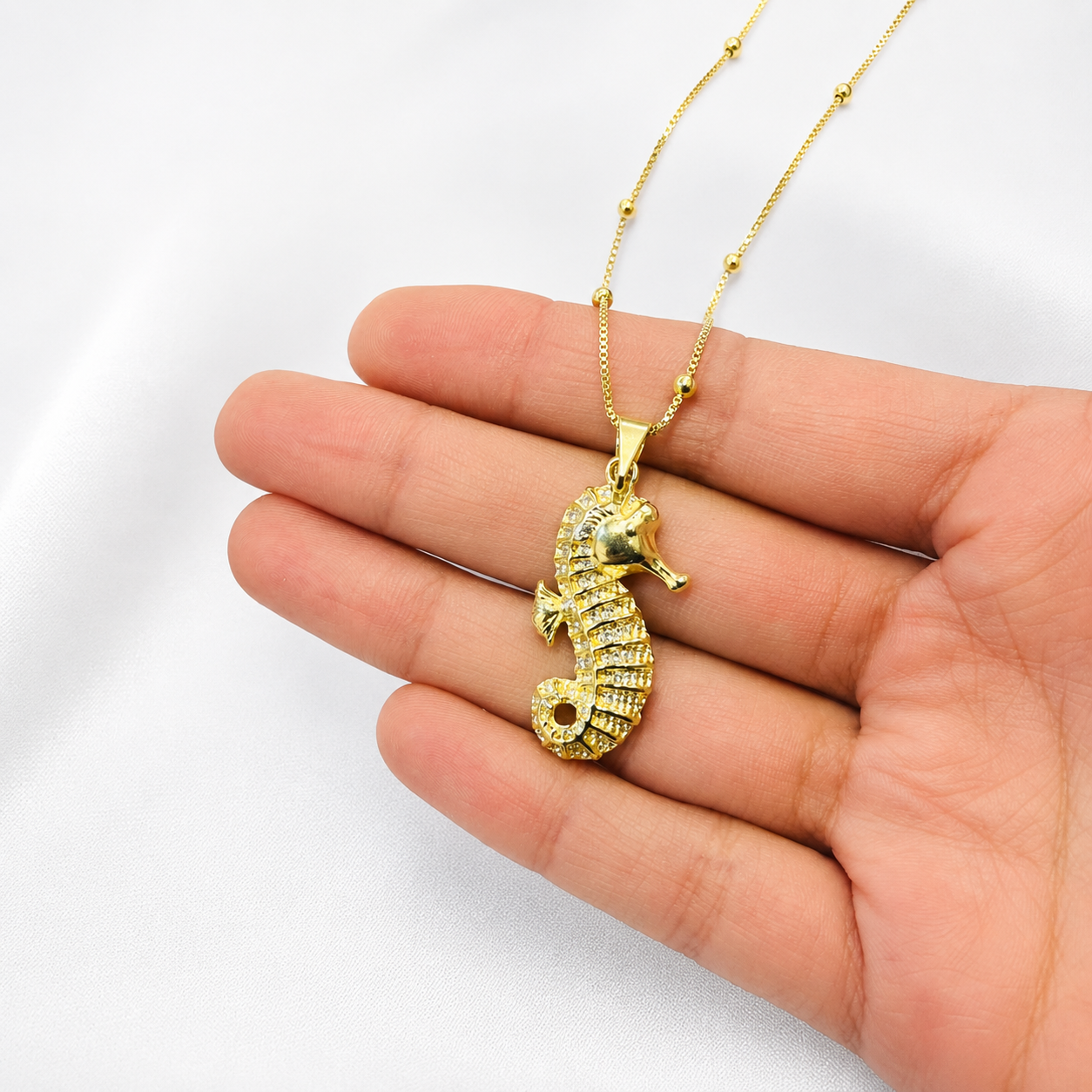 Collar Hippocampus gold