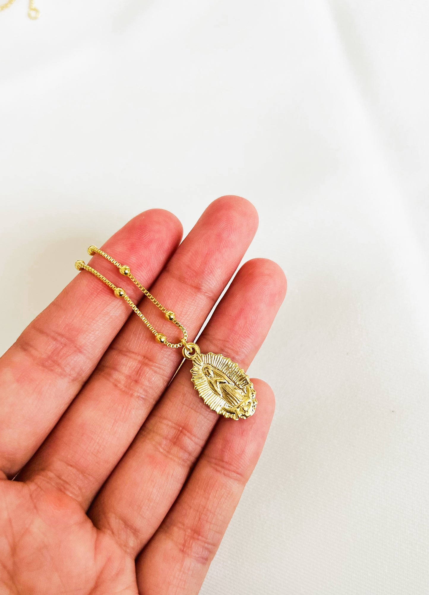 Collar Virgen de Guadalupe
