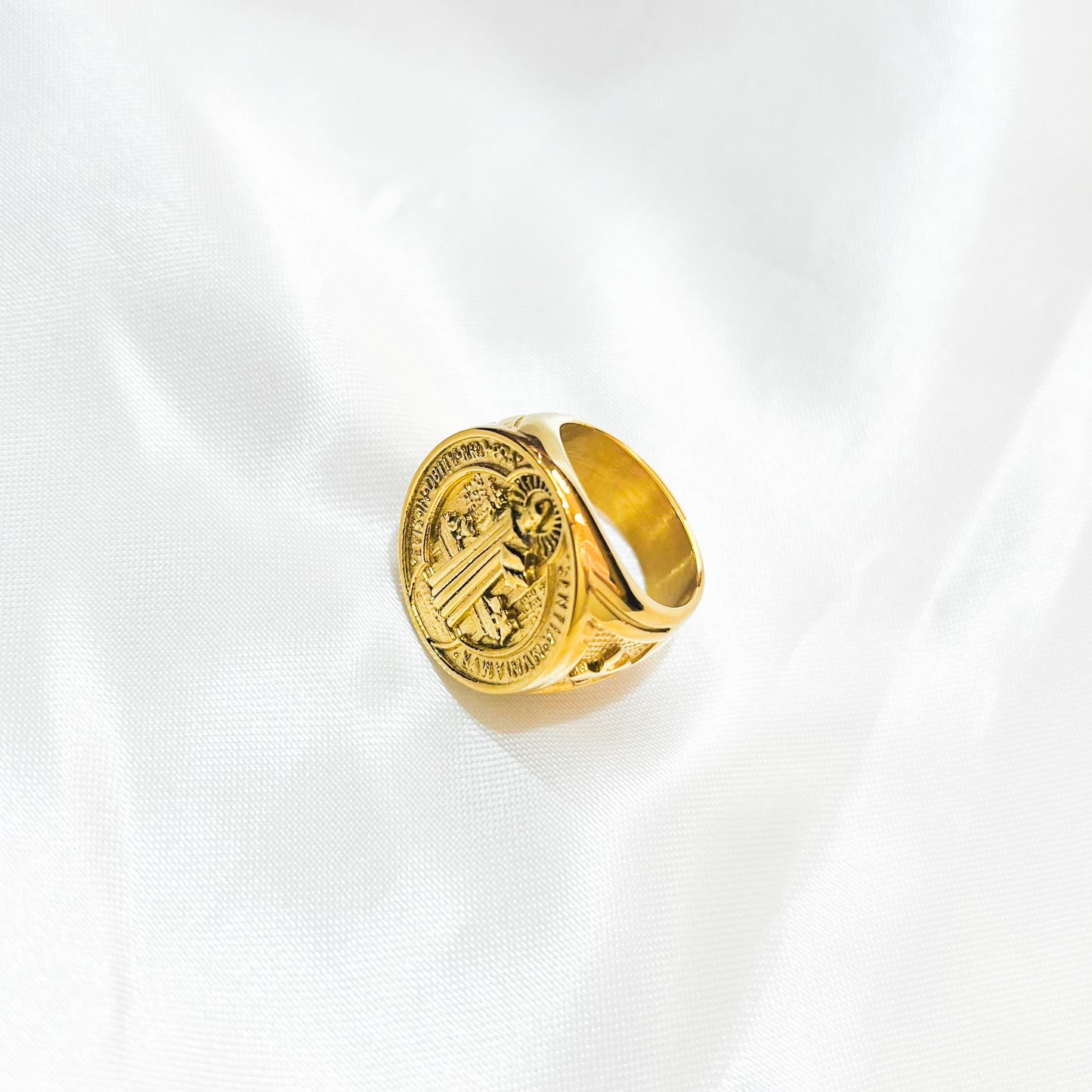 Anillo San Benito Gold