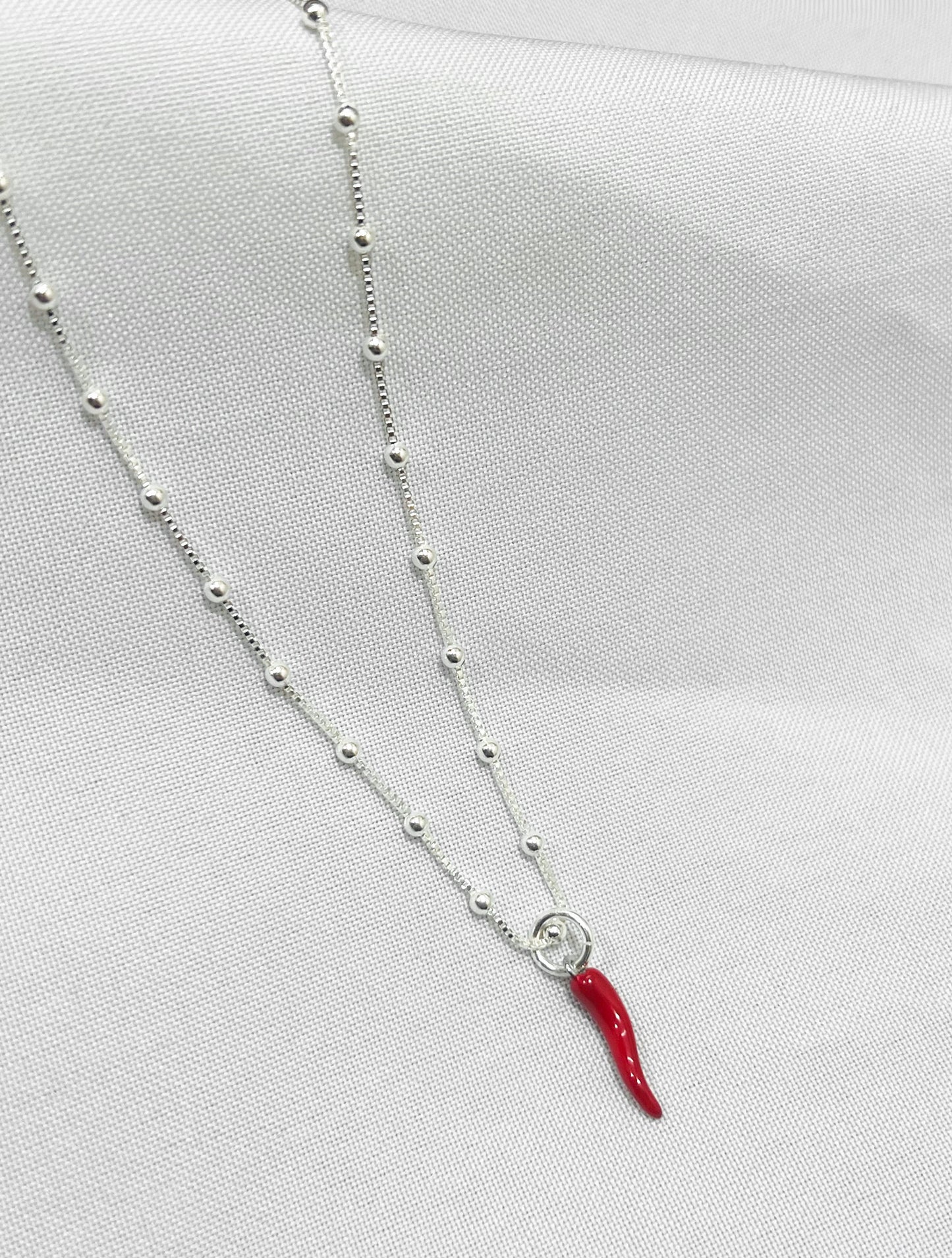 Collar ají amuleto
