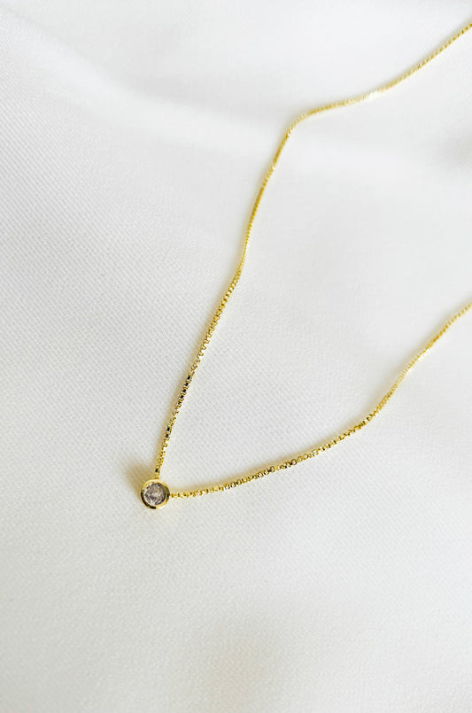 Collar punto de luz Gold