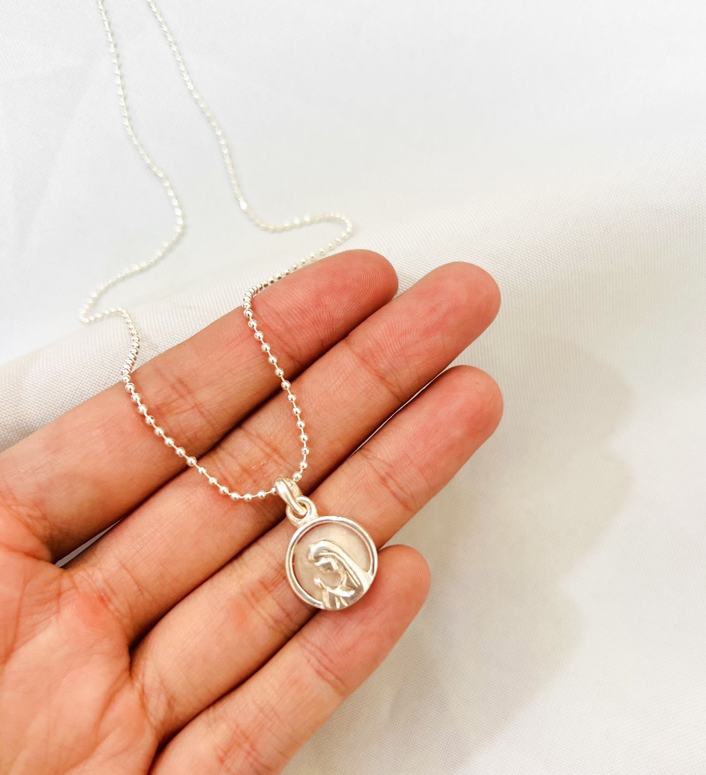 Collar Virgen Niña