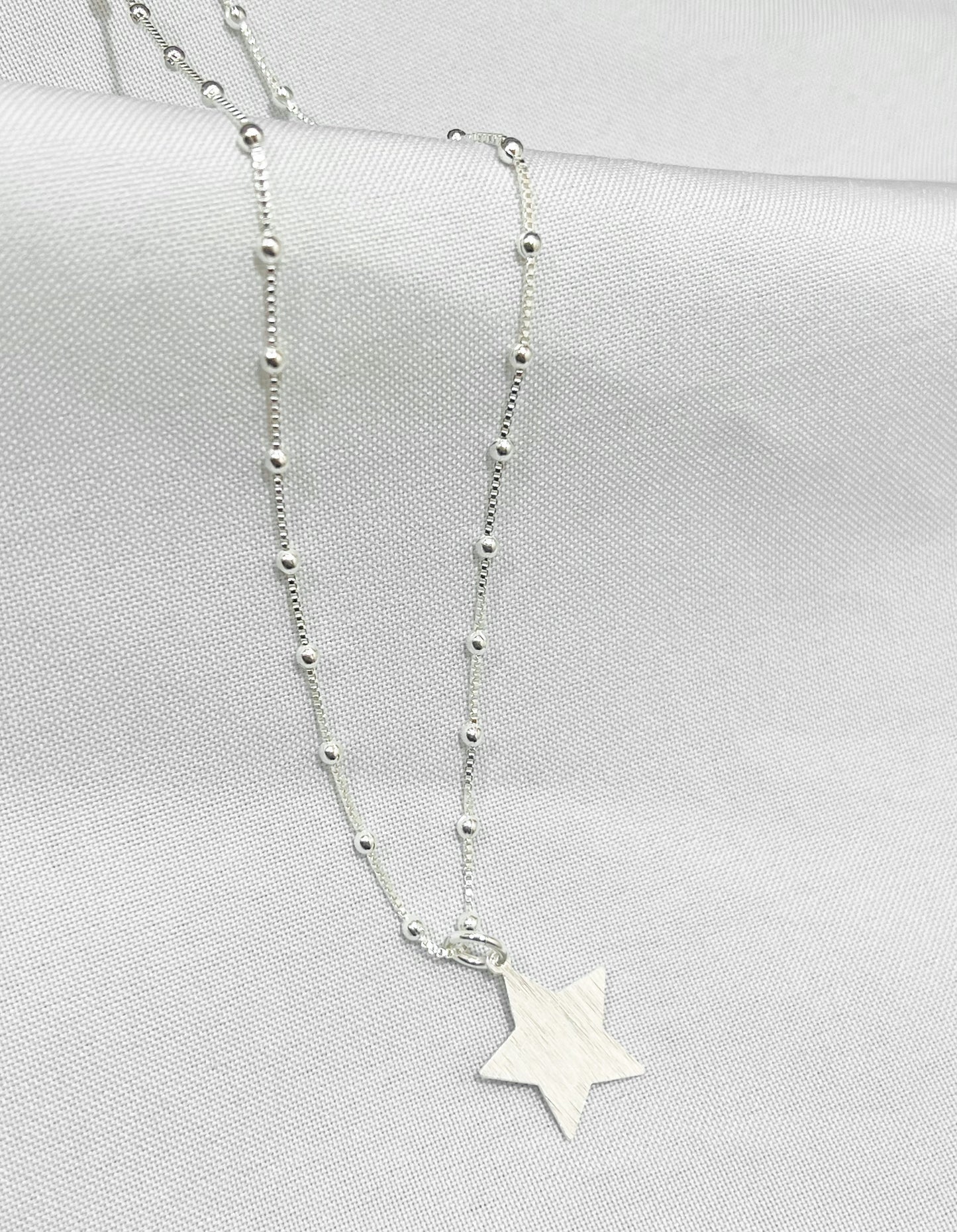 Collar estrella